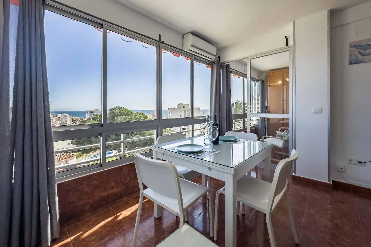 Apartamento Acogedor, Terraza, Piscina Y Mar Benalmádena